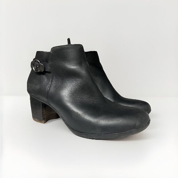 Dansko Perry Black Waterproof Leather Ankle Boots Women's 7.5 - 8 / EU38 Booties - Picture 3 of 11